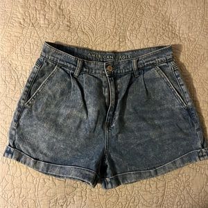 American Eagle mom shorts size 4